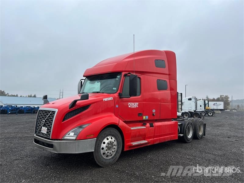 Volvo VNL Trekkers