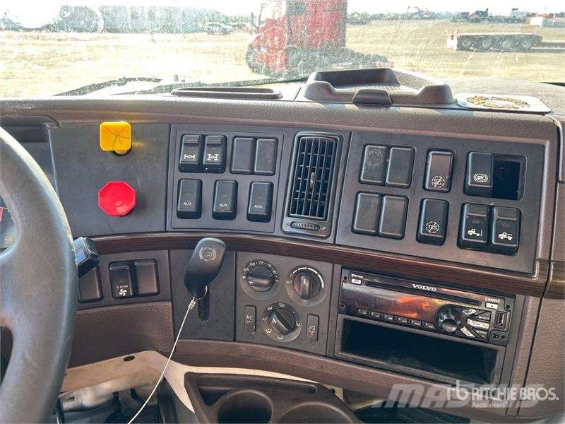 Volvo VNL 牵引车