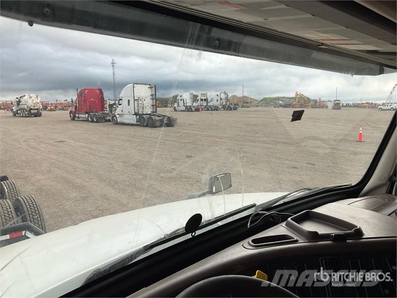 Volvo VNL Motrici e Trattori Stradali