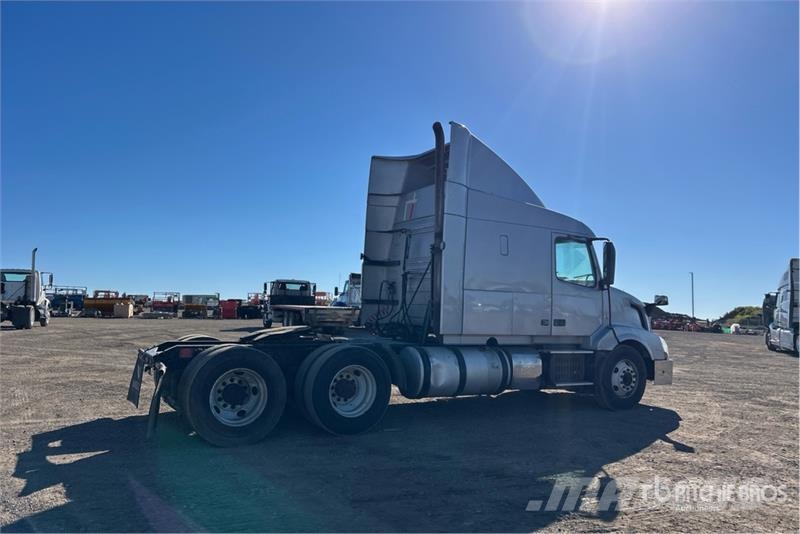 Volvo VNL Traktorske jedinice