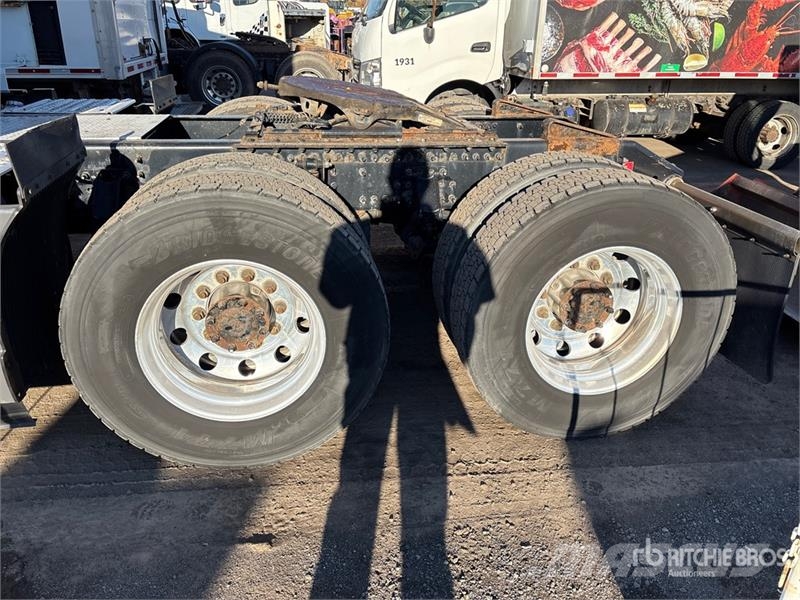 Volvo VNL Traktorske jedinice