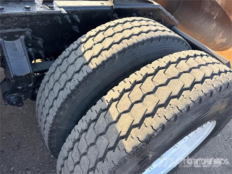 Volvo VNL Sattelzugmaschinen