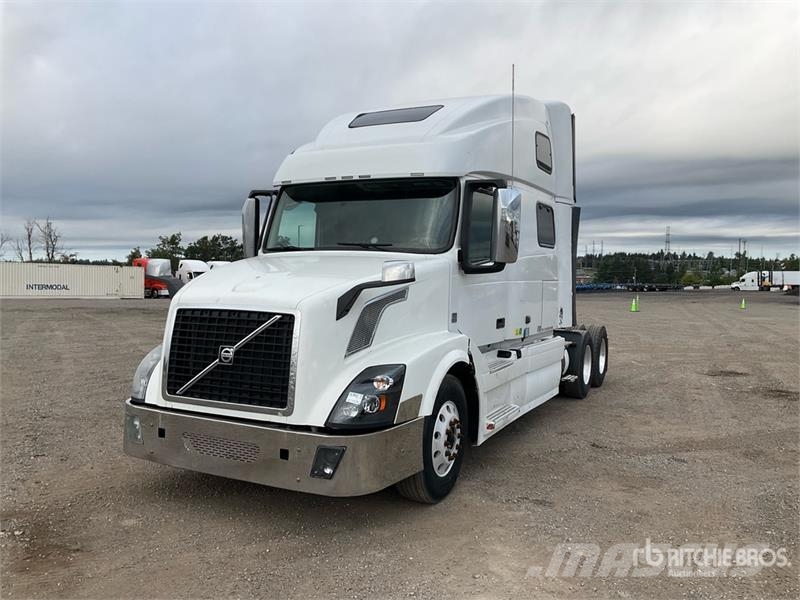 Volvo VNL Motrici e Trattori Stradali