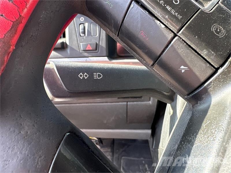 Volvo VNL Motrici e Trattori Stradali