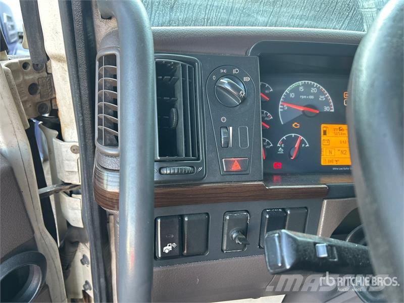 Volvo VNL Vilcēji