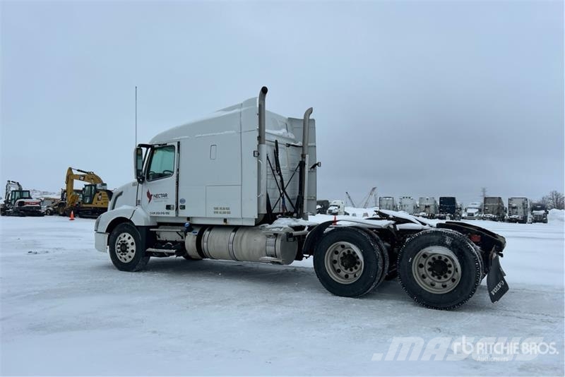 Volvo VNL Tegljači