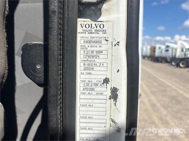 Volvo VNL Tractor Units