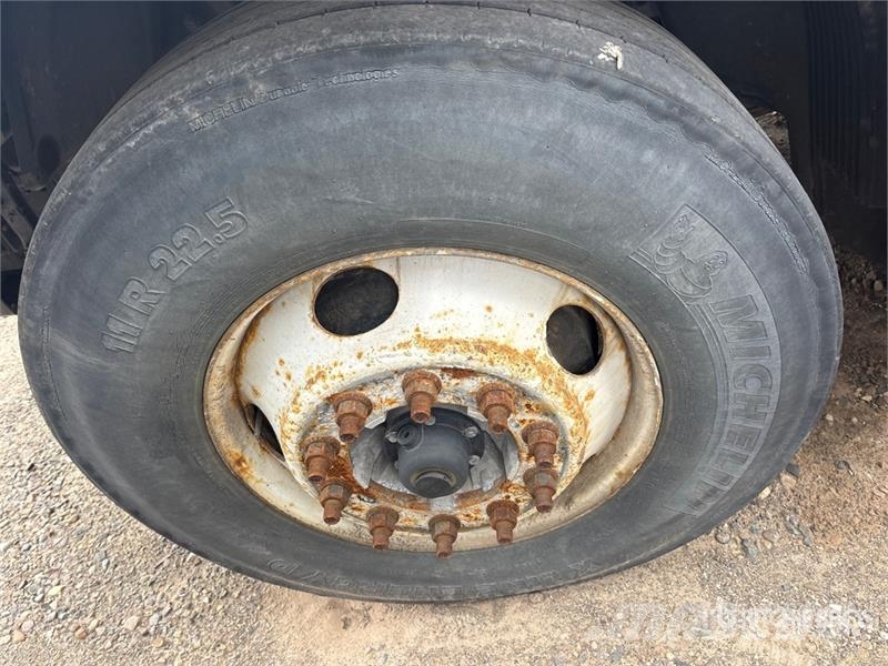 Volvo VNL Traktorske jedinice