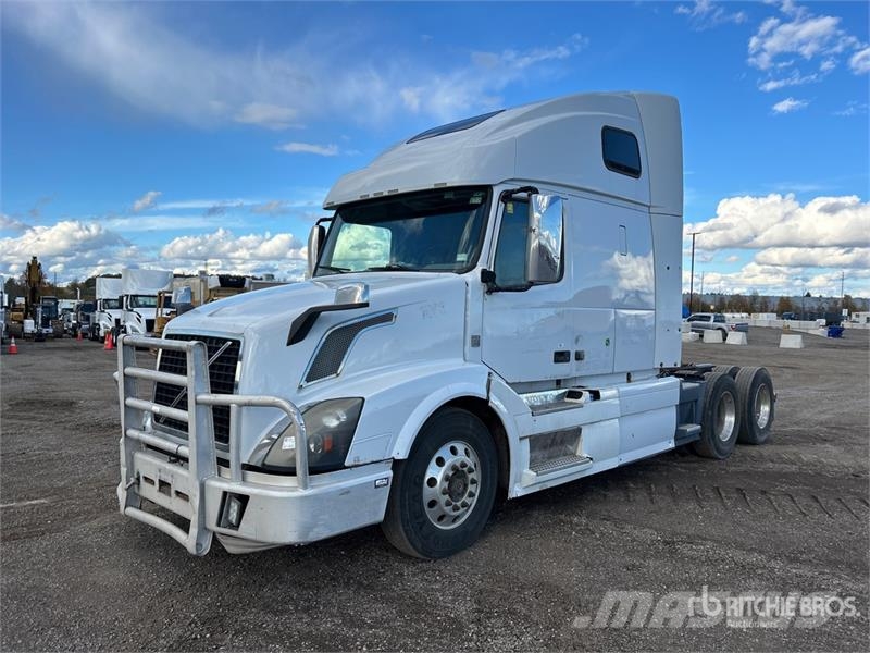 Volvo VNL Cavalos mecânicos