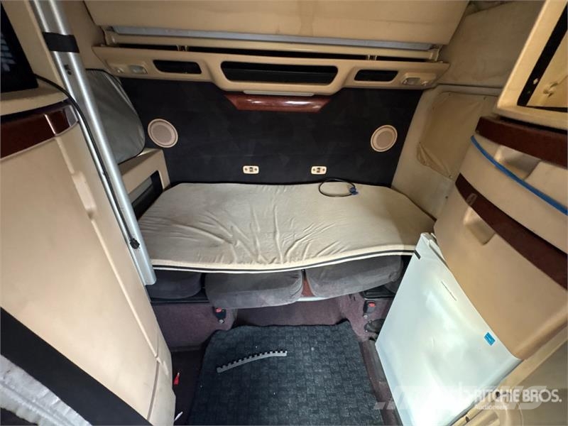 Volvo VNL وحدات الجر