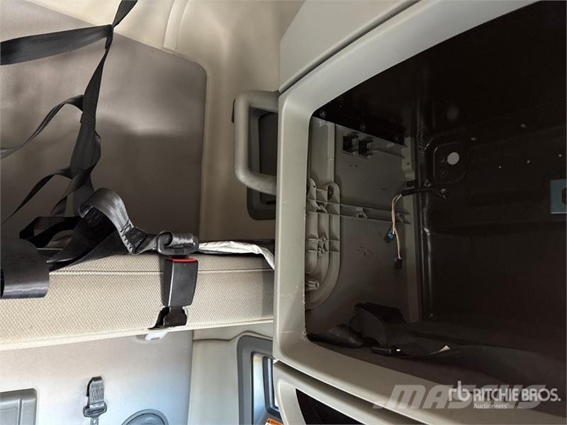 Volvo VNL Cavalos mecânicos