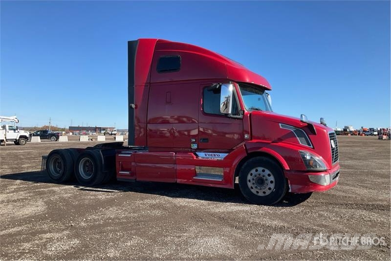Volvo VNL Tegljači