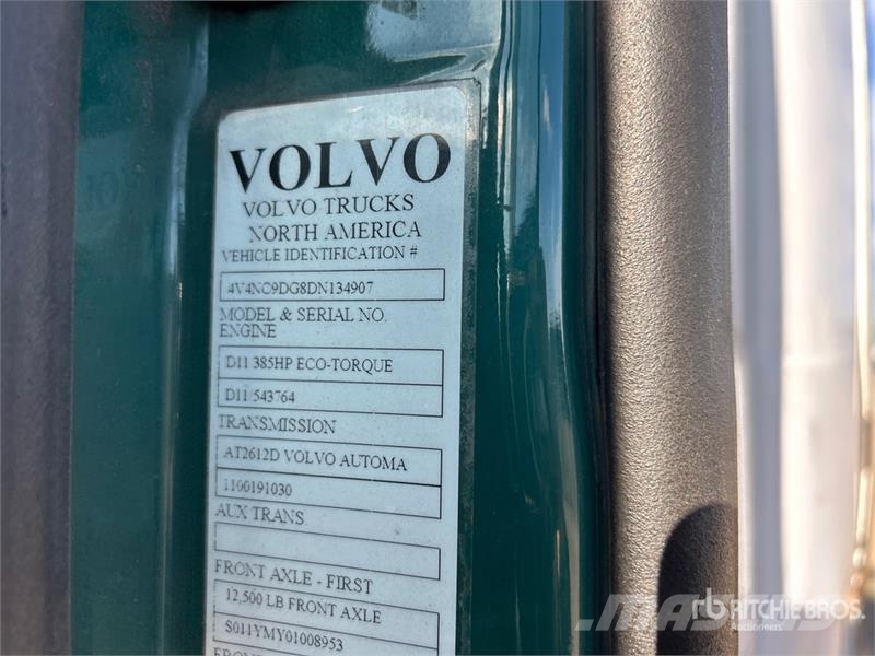 Volvo VNL Motrici e Trattori Stradali