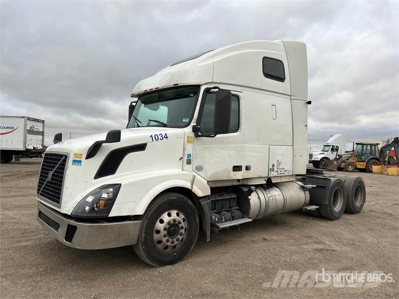 Volvo VNL Cavalos mecânicos