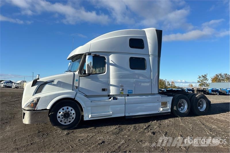 Volvo VNL Ťahače