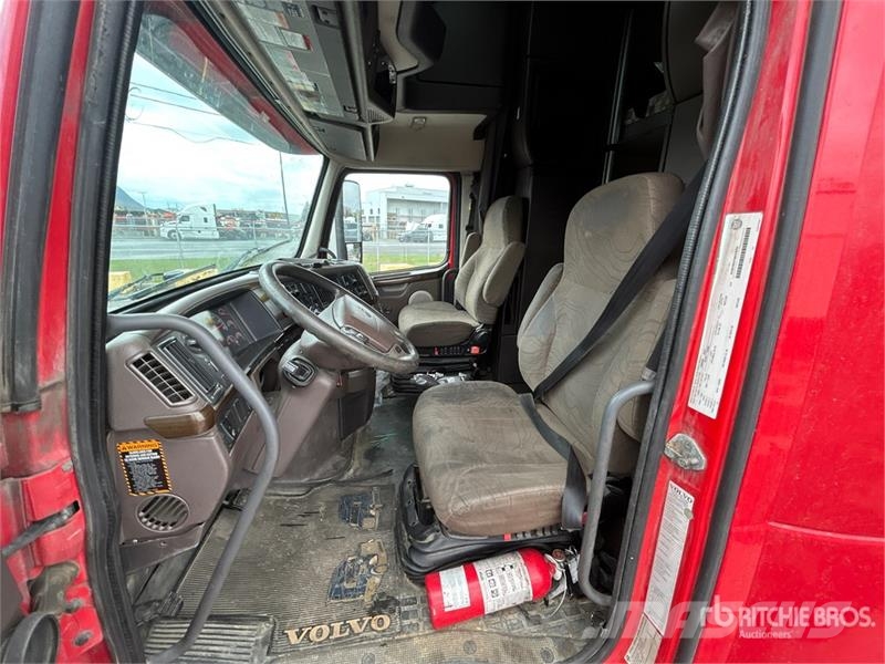 Volvo VNL Prime Movers