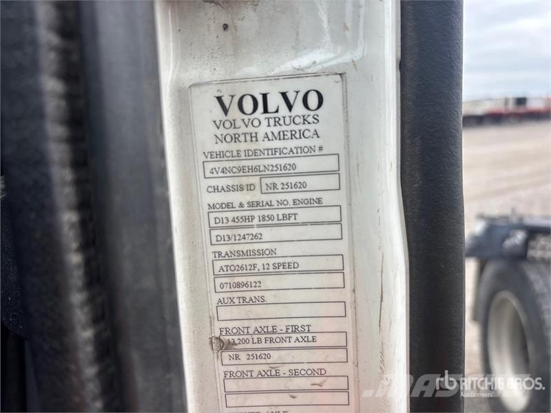 Volvo VNL Vlačilci