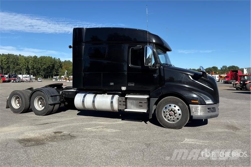 Volvo VNL Camiones tractor