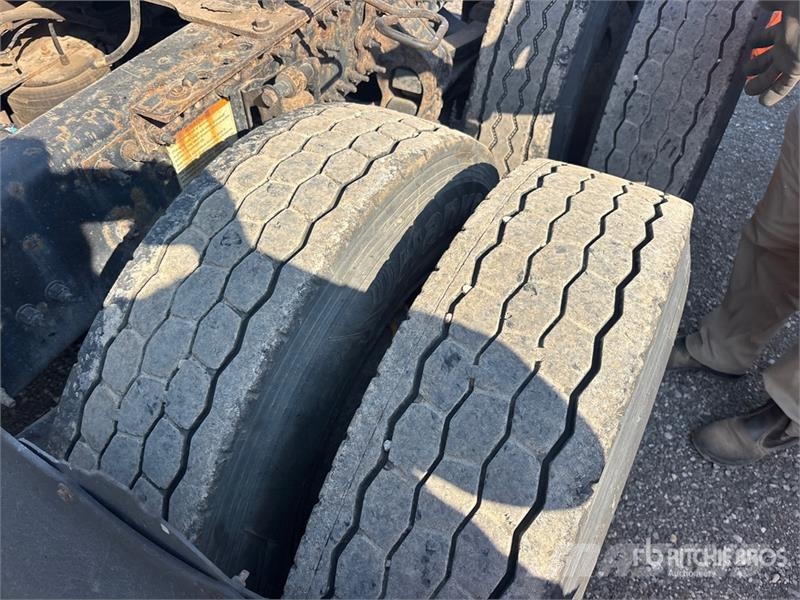 Volvo VNL Dragbilar