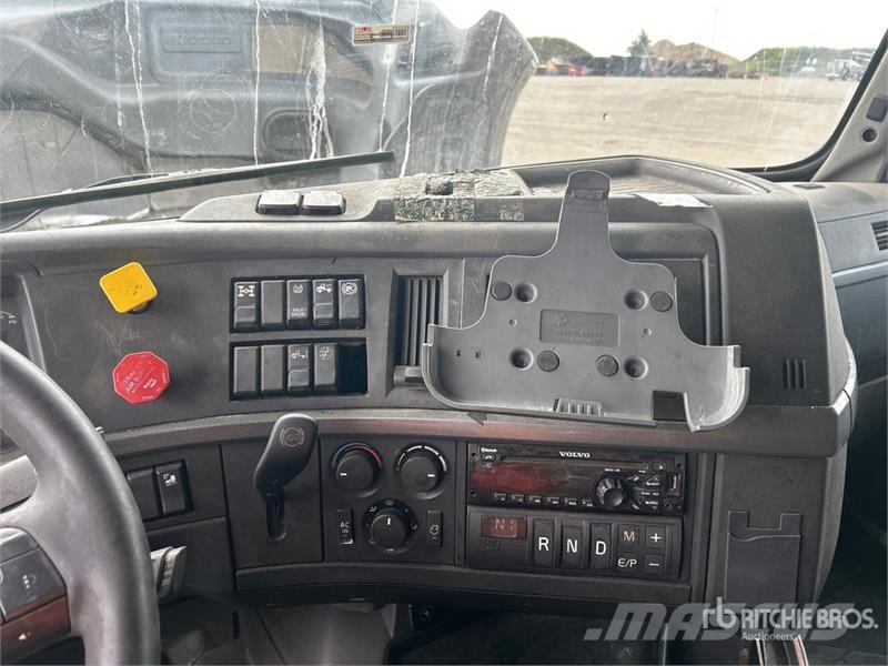 Volvo VNL Truck Tractor Units