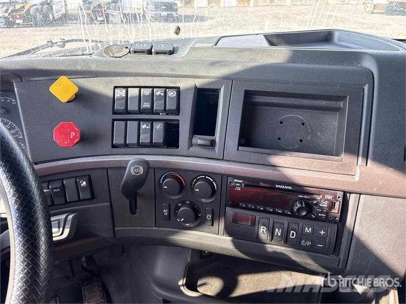 Volvo VNL Motrici e Trattori Stradali