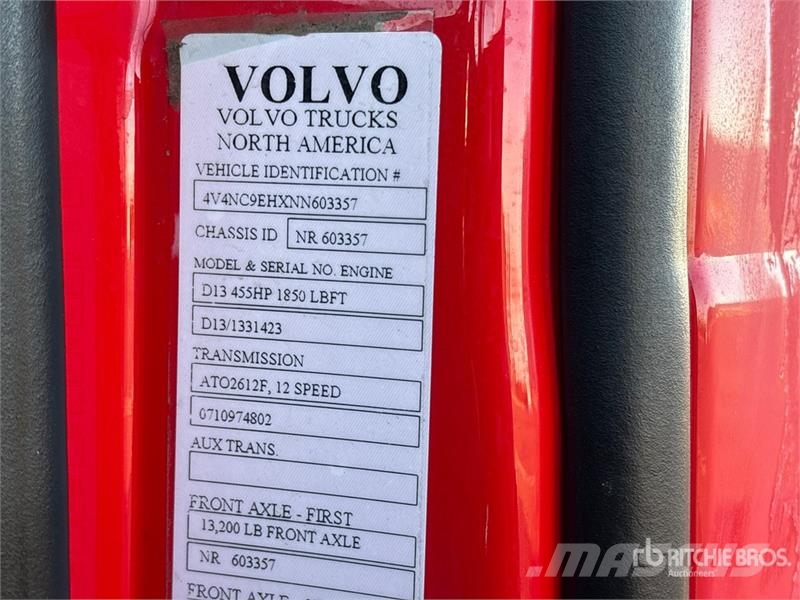 Volvo VNL Sattelzugmaschinen