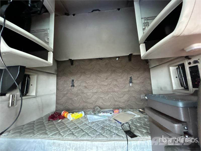 Volvo VNL Motrici e Trattori Stradali