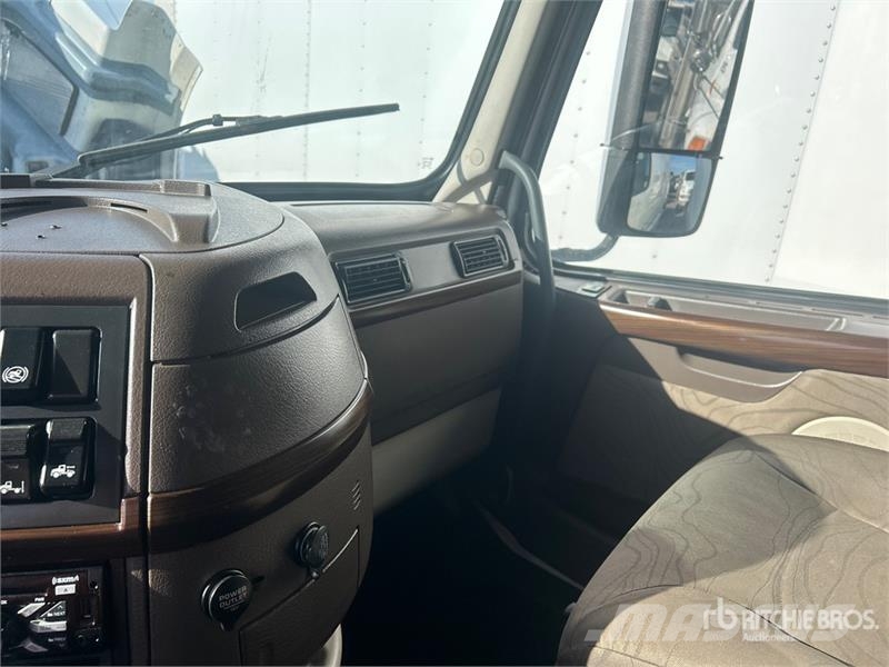 Volvo VNL Motrici e Trattori Stradali