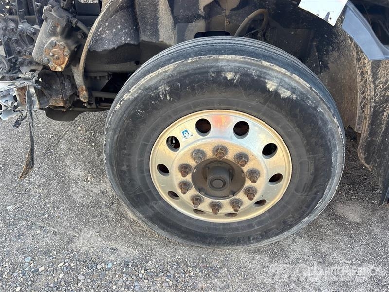 Volvo VNL Vilcēji