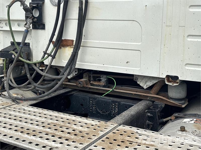 Volvo VNL Vlačilci