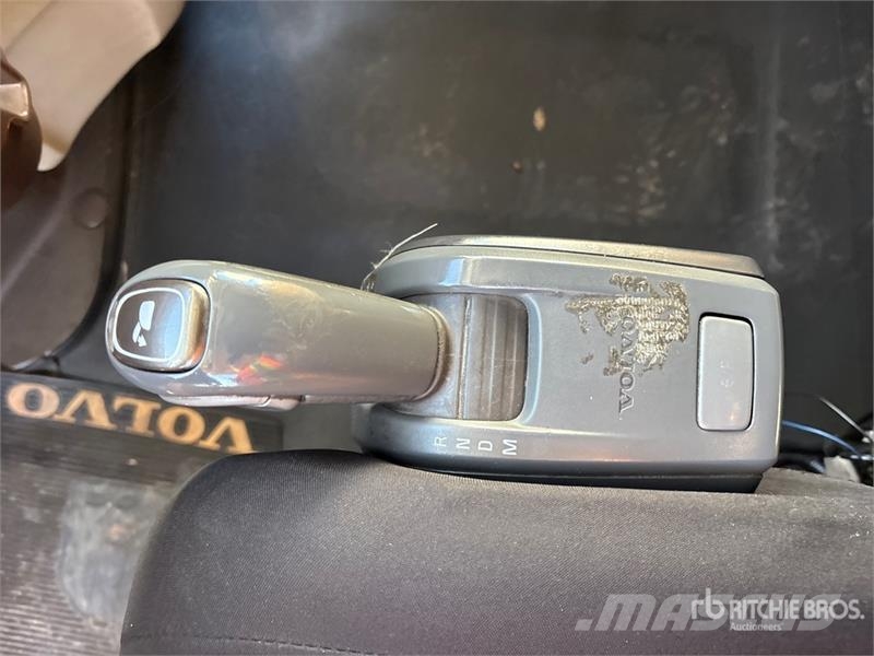 Volvo VNL Ťahače