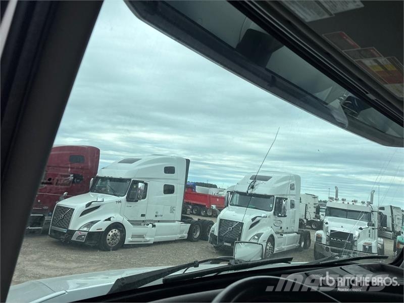 Volvo VNL Traktorske jedinice