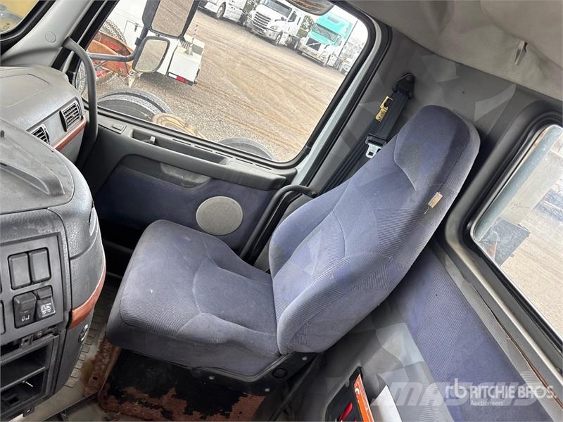 Volvo VNL Tracteur routier