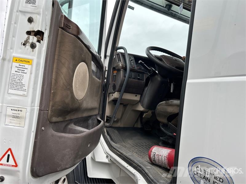 Volvo VNL Prime Movers