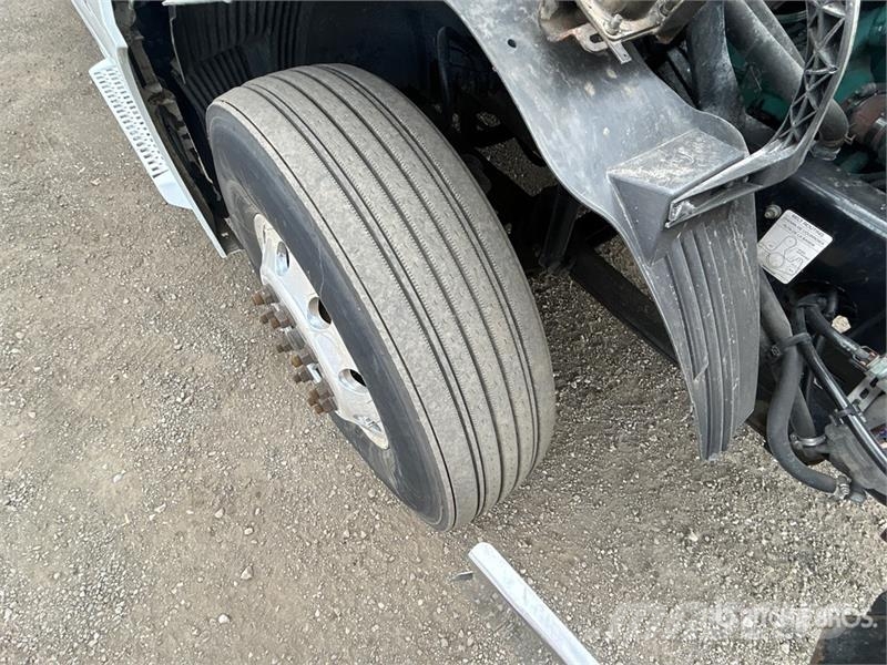 Volvo VNL Sattelzugmaschinen