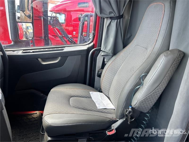 Volvo VNL Tractores (camiões)