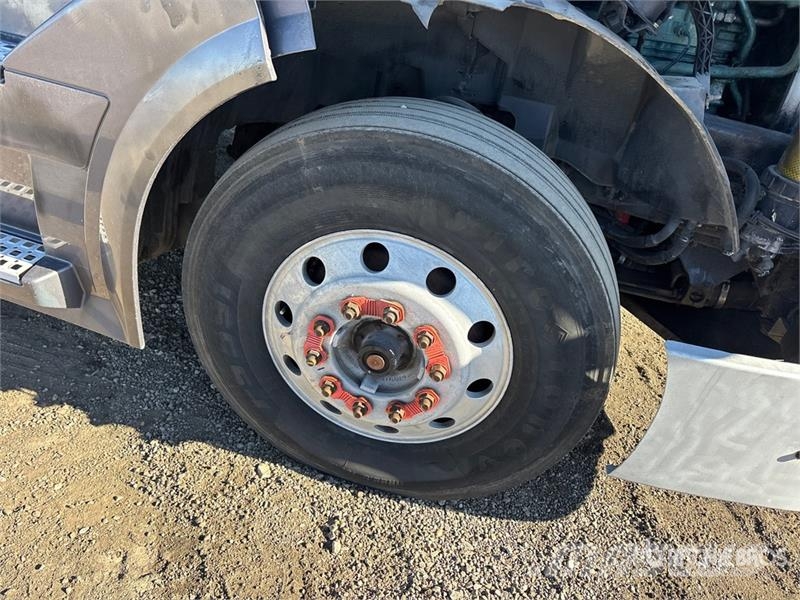 Volvo VNL Traktorske jedinice
