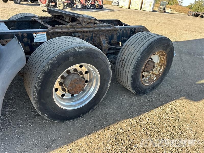 Volvo VNL Motrici e Trattori Stradali
