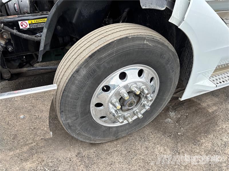 Volvo VNL Motrici e Trattori Stradali
