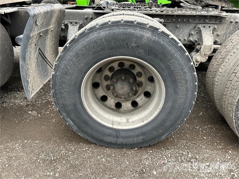 Volvo VNL Cavalos mecânicos