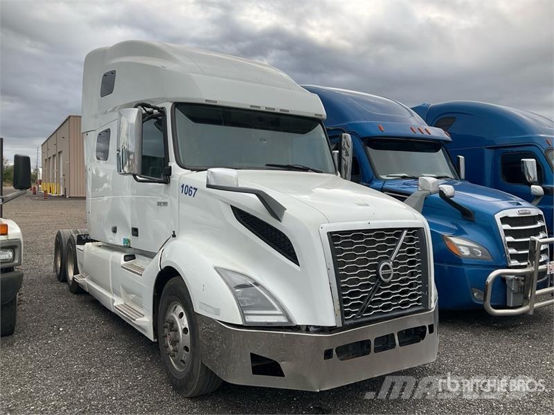 Volvo VNL Motrici e Trattori Stradali