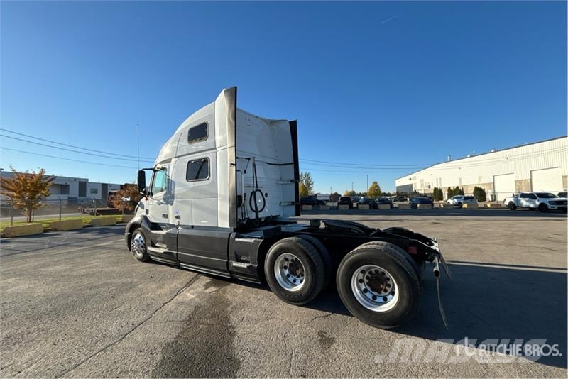 Volvo VNL Traktorske jedinice