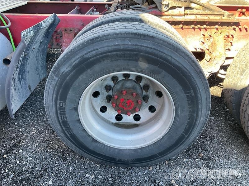 Volvo VNL Tegljači
