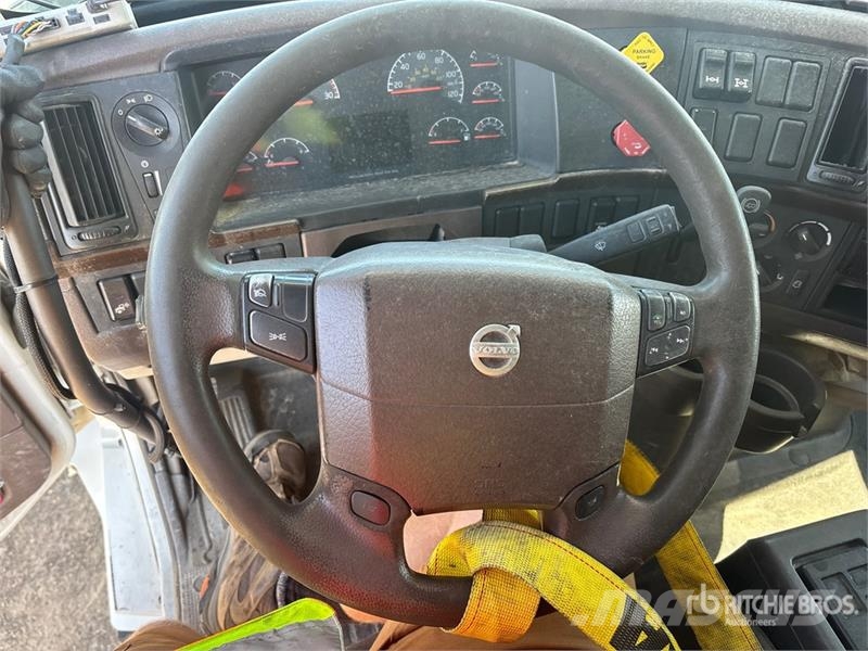 Volvo VNL Vilcēji