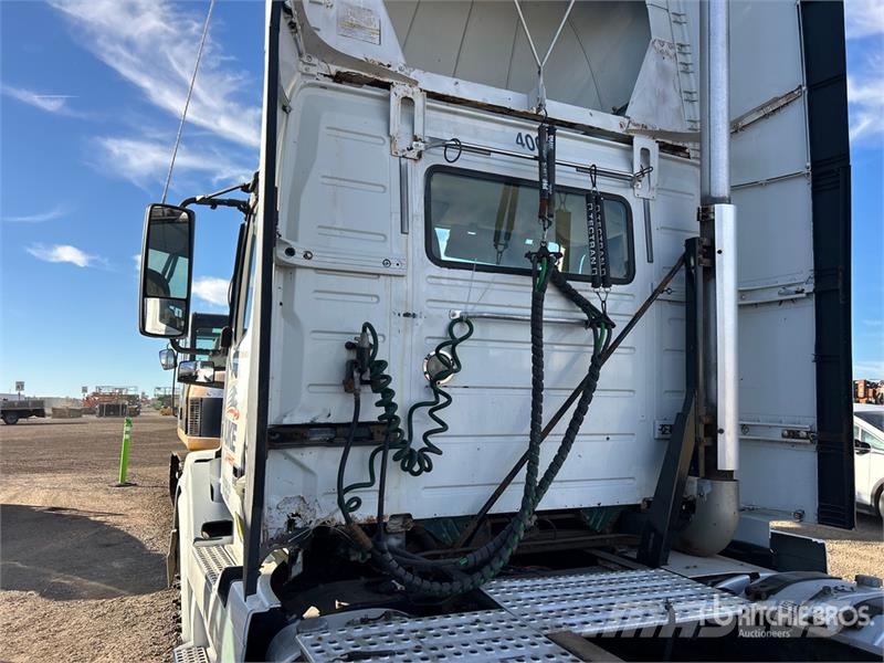 Volvo VNL Motrici e Trattori Stradali