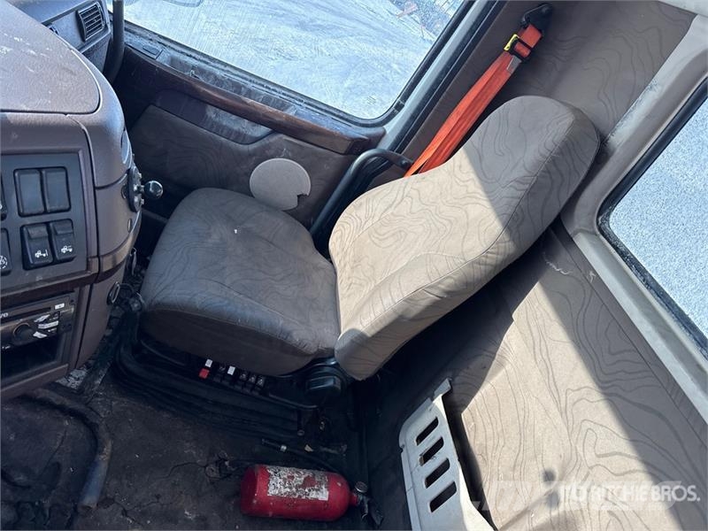 Volvo VNL Tahače