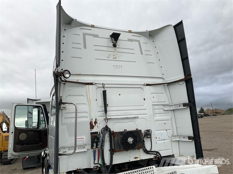 Volvo VNL Motrici e Trattori Stradali