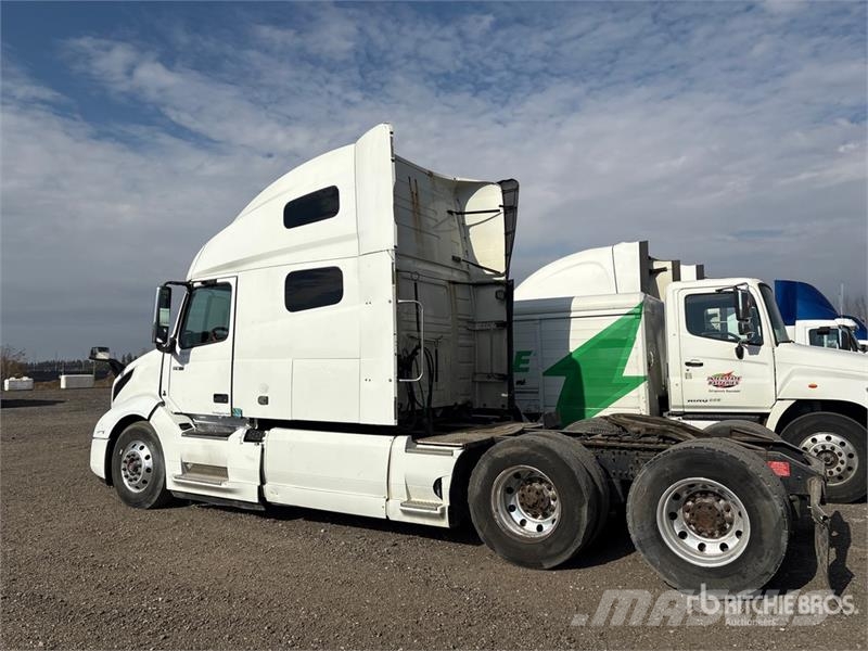 Volvo VNL Motrici e Trattori Stradali