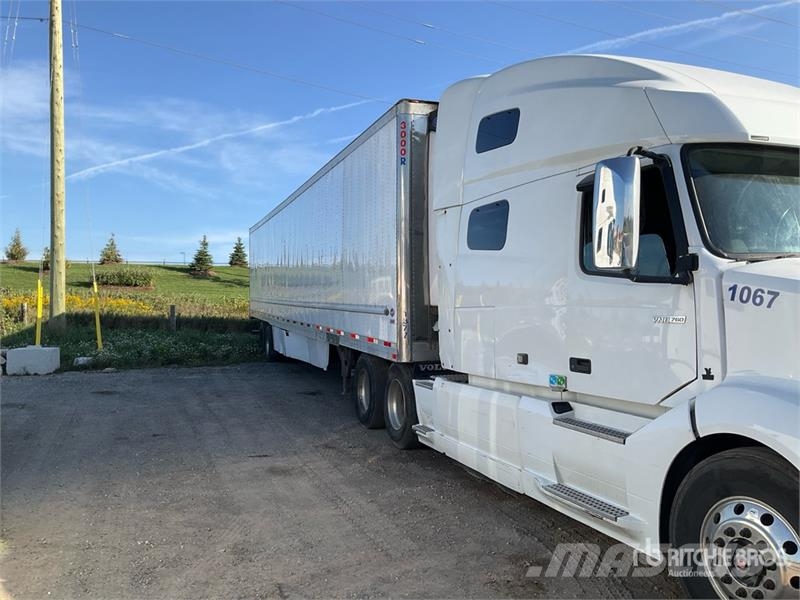 Volvo VNL Motrici e Trattori Stradali