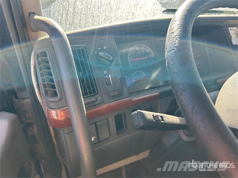 Volvo VNL Nyergesvontatók